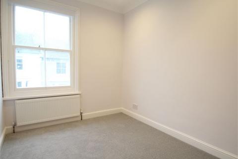 2 bedroom flat to rent, Lansdowne Street, Hove, BN3