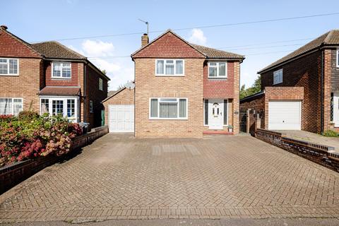 3 bedroom detached house for sale, Rochford Road, Bishop's Stortford, Hertfordshire, CM23