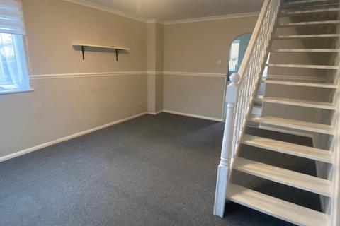 2 bedroom end of terrace house to rent, Jennifer Court, Stoke Road, Hoo, Rochester, Kent, ME3 9BW