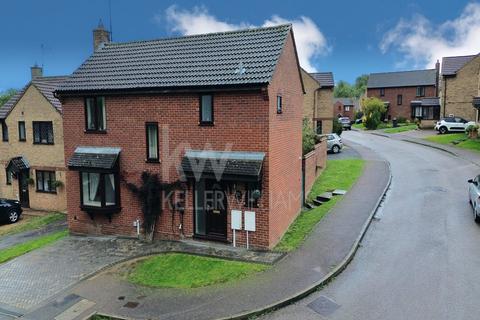 4 bedroom detached house for sale, Livingstone Road, Daventry, Northamptonshire