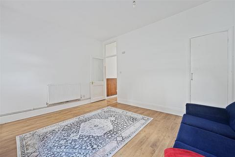 2 bedroom semi-detached house for sale, Finsbury Road, London N22