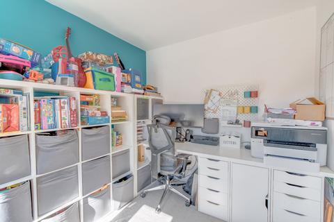 9 Deer Barn Hill, Redditch, B98 7LN