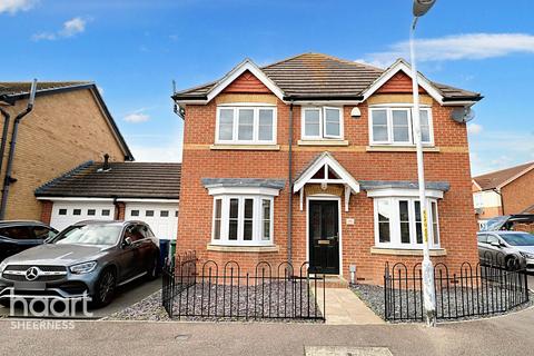 4 bedroom detached house for sale, Larch End, Minster