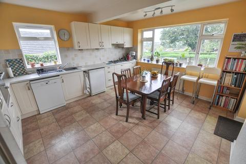 2 bedroom bungalow for sale, Lacy Drive, Wimborne, BH21