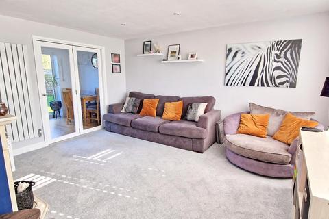 3 bedroom link detached house for sale, Almond Road, Bicester