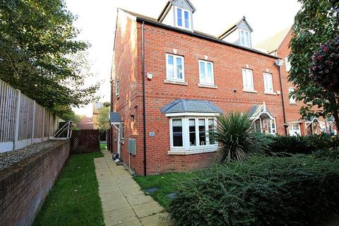 4 bedroom semi-detached house for sale, Songthrush Way, Wath-upon-Dearne, Rotherham