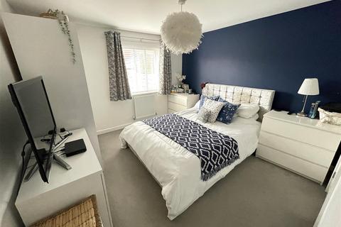 28 Austin Road, Eastleaze, Swindon, SN5 7FT