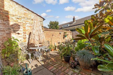 2 bedroom terraced house for sale, Main Road, Sutton At Hone, Kent