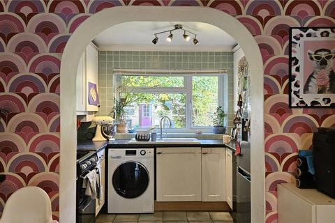 38 Maple Close, Shaftesbury, SP7 8RF