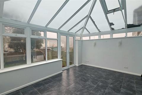 38 Maple Close, Shaftesbury, SP7 8RF