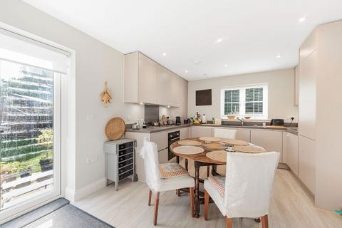 4 bedroom end of terrace house for sale, Allingham Close, Sevenoaks TN15