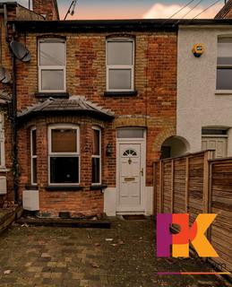 3 bedroom terraced house to rent, Bowerdean Road, High Wycombe HP13