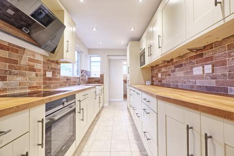 48 Barnard Road, Chelmsford, CM2 8RT
