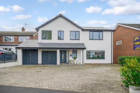 4 bedroom detached house for sale, Harlow CM18