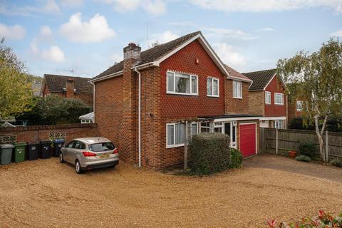 4 bedroom detached house for sale, Stonny Croft, Ashtead KT21