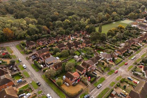 4 bedroom detached house for sale, Stonny Croft, Ashtead KT21