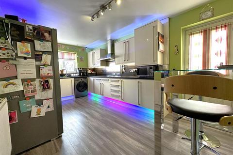 77 Farndon Road, Newark, NG24 4SQ