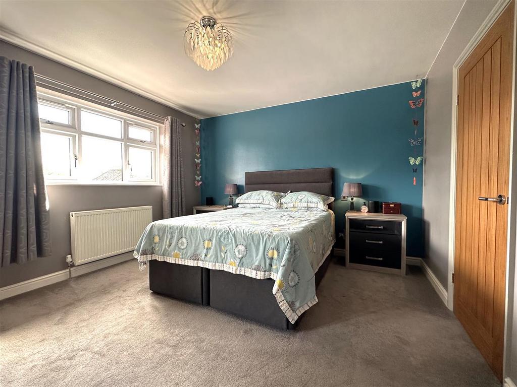 Master Bedroom 792