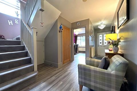 77 Farndon Road, Newark, NG24 4SQ