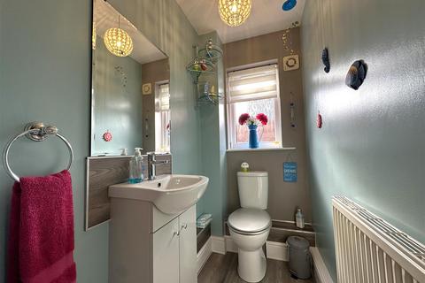 77 Farndon Road, Newark, NG24 4SQ