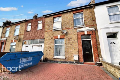 4 bedroom terraced house for sale, Grange Road, Ilford