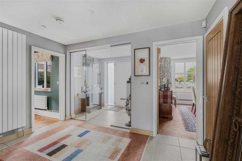 16 Leys Road, Cambridge, CB4 2AT