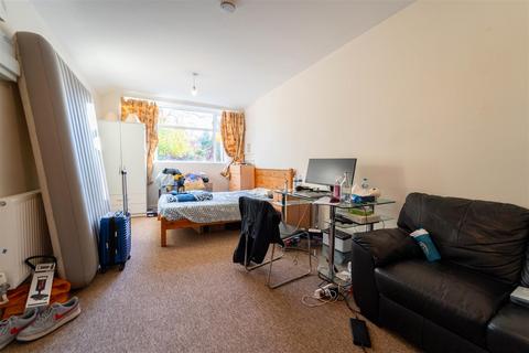 1 bedroom flat to rent, Oakfield Road, Birmingham B29