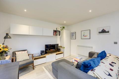 1 bedroom flat for sale, Aldworth Grove, Hither Green , London, SE13