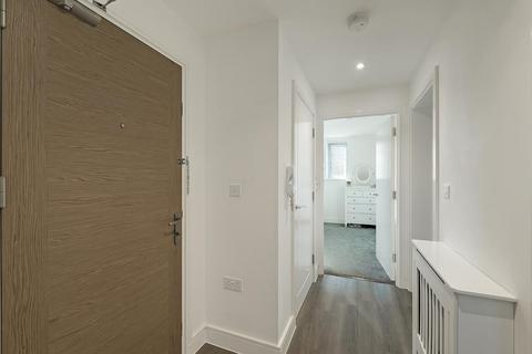 2 bedroom apartment for sale, Baddlesmere Drive, Kings Hill, ME19 4SF