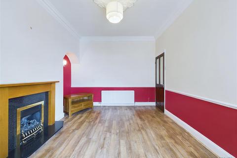 3 bedroom flat for sale, Wharton Street, South Shields, NE33