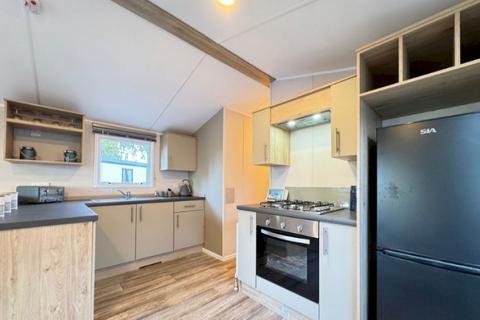 2 bedroom static caravan for sale, Nr Battle, St Leonards on Sea TN37