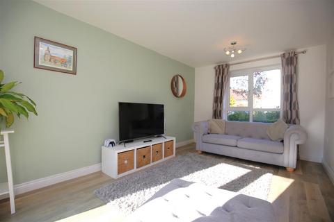 3 bedroom end of terrace house for sale, Shoebridge Drive, Maidstone