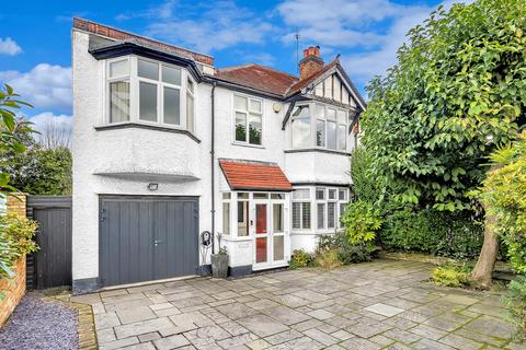 9 Valley Road, Bromley, BR2 0HB