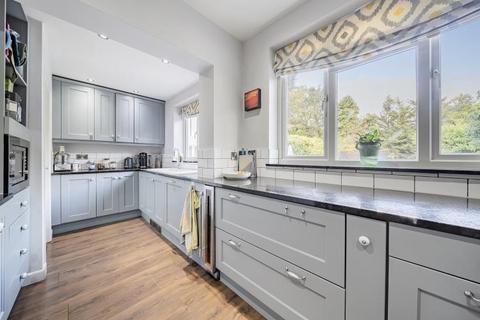 9 Valley Road, Bromley, BR2 0HB