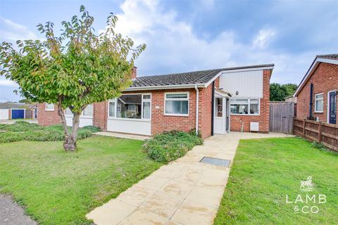 2 bedroom semi-detached bungalow for sale, Ospreys, Clacton-On-Sea CO15