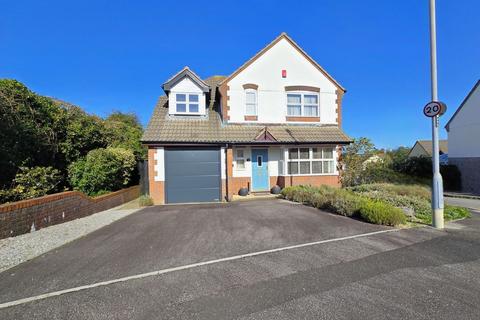 4 bedroom detached house for sale, Smiths Way, Saltash PL12