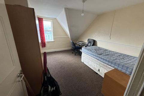 undefined, Wingrove Road, Newcastle upon Tyne NE4