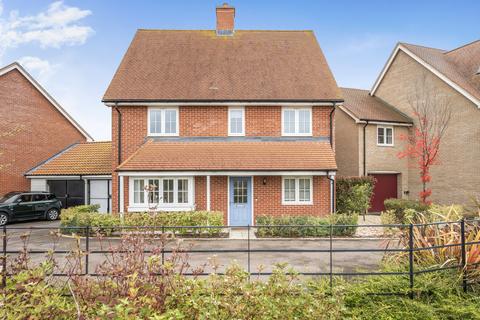 4 bedroom link detached house for sale, Yarn Walk, Suffolk IP32