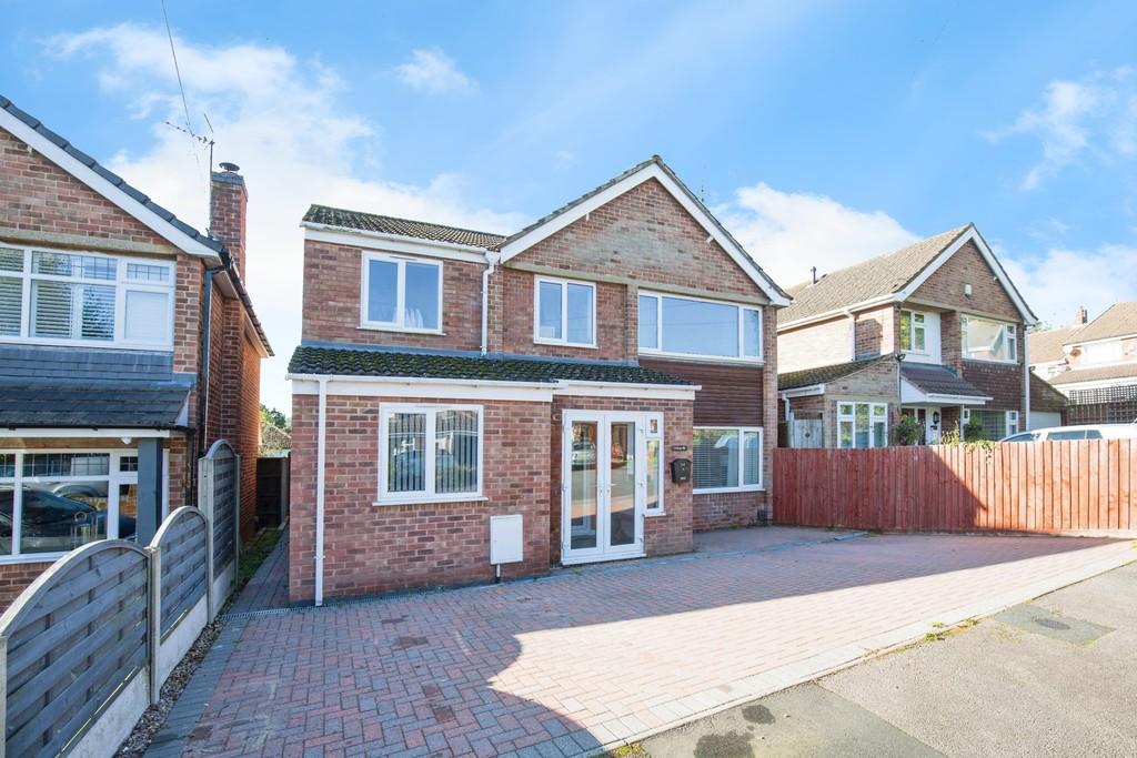 Rose Hill, Atherstone 5 bed detached house for sale £375,000