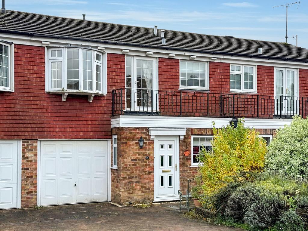 Linden Grove, Lindfield 3 bed terraced house to rent £1,800 pcm (£415 pw)