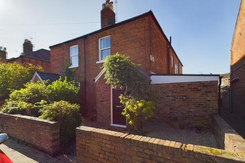 2 bedroom terraced house for sale, Bradford Street, Handbridge