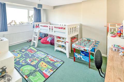 18 Maple Leaf, Tiptree, Colchester, CO5 0NJ