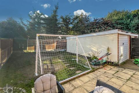 18 Maple Leaf, Tiptree, Colchester, CO5 0NJ