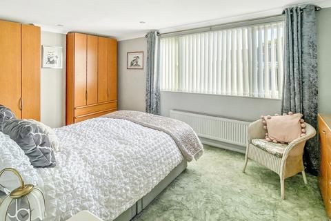 56 Maldon Road, Tiptree, Colchester, CO5 0TT