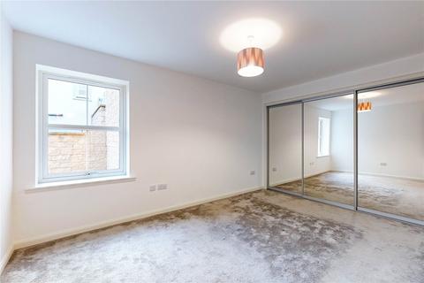 26 Berwick Brae, Perth, PH2 0TN
