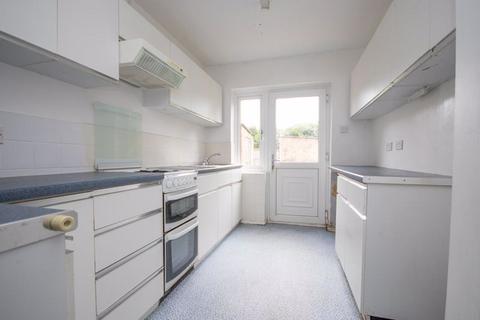 2 bedroom terraced house for sale, Wainwright Avenue, Brentwood CM13