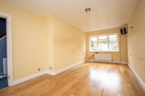 2 bedroom terraced house for sale, Wainwright Avenue, Brentwood CM13