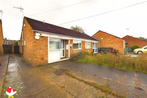 2 bedroom bungalow for sale, Fieldcourt Gardens, Quedgeley, Gloucester