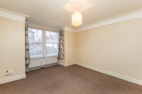 2 bedroom property to rent, Town Centre, Guildford