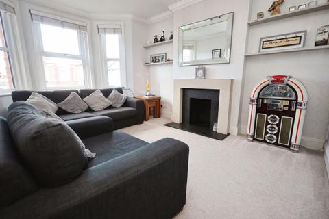 2 bedroom apartment for sale, Markham Road, Bournemouth BH9